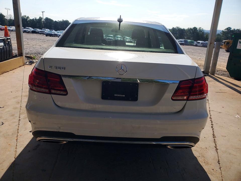 Продажа на аукционе авто 2016 Mercedes-benz E, vin: WDDHF5KB3GB214952, номер лота: 64730326