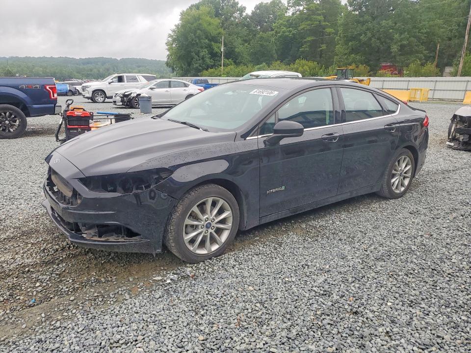 2017 Ford Fusion მანქანა იყიდება აუქციონზე, vin: 3FA6P0LU4HR148450, აუქციონის ნომერი: 61692106