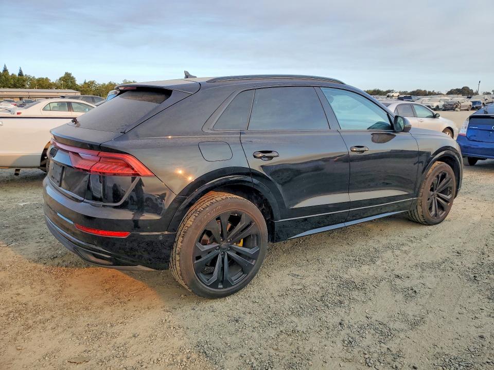 Продажа на аукционе авто 2019 Audi Q8, vin: WA1CVAF14KD015059, номер лота: 63427716