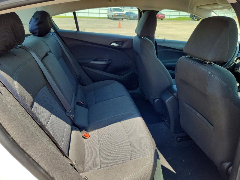 Продаж на аукціоні авто 2018 Chevrolet Cruze, vin: 1G1BE5SM4J7181662, номер лоту: 64101916