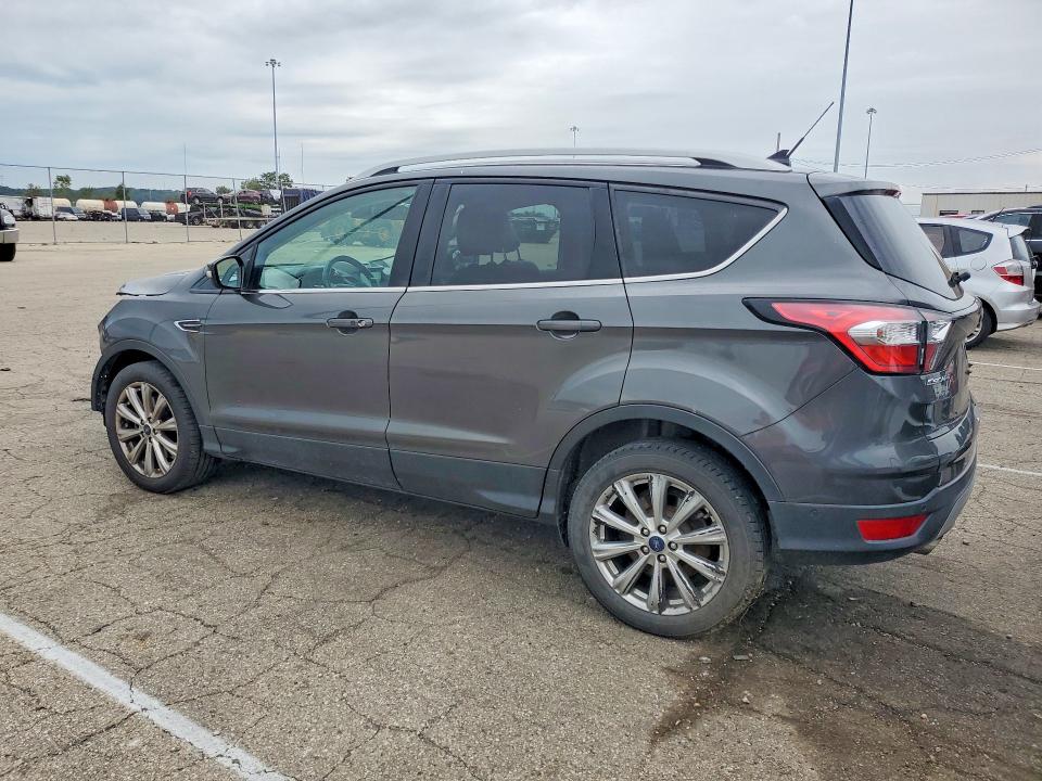 Продаж на аукціоні авто 2018 Ford Escape, vin: 1FMCU9J92JUB71146, номер лоту: 65089616