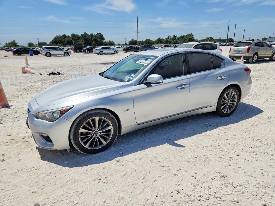 65863676 :رقم المزاد ، JN1EV7AR9JM438929 vin ، 2018 Infiniti Q50 مزاد بيع