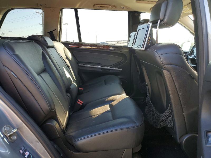 66087136 :رقم المزاد ، 4JGBF2FEXBA633636 vin ، 2011 Mercedes-benz Gl مزاد بيع