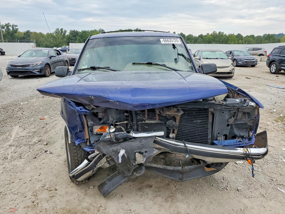 Продажа на аукционе авто 1995 Gmc Suburban, vin: 1GKEC16K4SJ750529, номер лота: 66635126