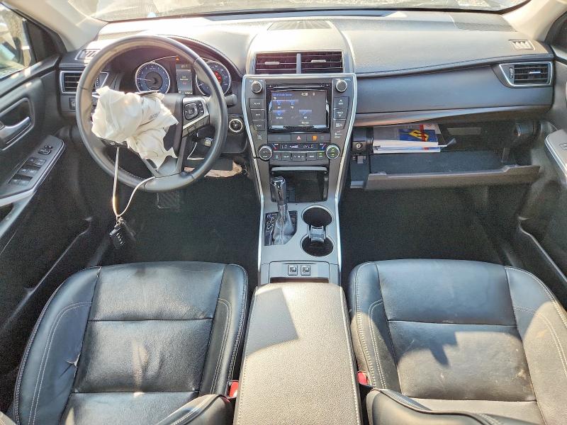 65459156 :رقم المزاد ، 4T1BK1FK4FU567438 vin ، 2015 Toyota Camry مزاد بيع
