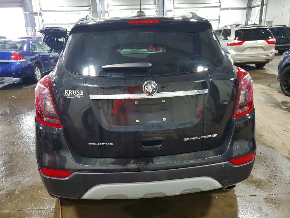 64721396 :رقم المزاد ، KL4CJBSB9JB640194 vin ، 2018 Buick Encore مزاد بيع