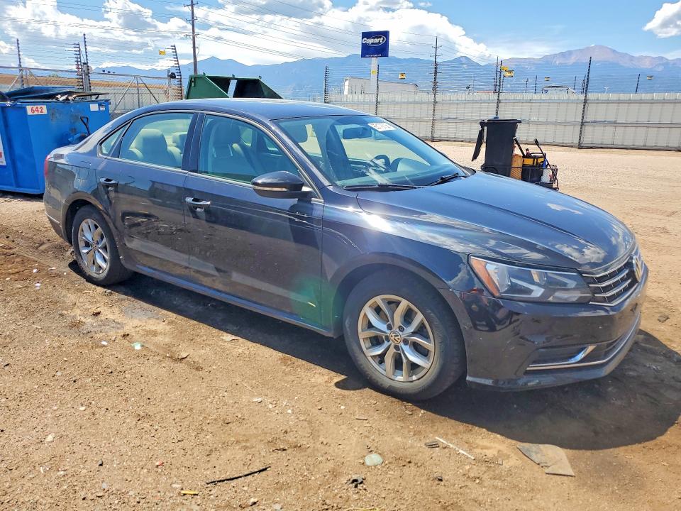 Продажа на аукционе авто 2018 Volkswagen Passat, vin: 1VWAA7A31JC044377, номер лота: 65179706