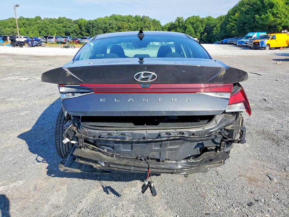 2022 Hyundai Elantra მანქანა იყიდება აუქციონზე, vin: 5NPLM4AG6NH074697, აუქციონის ნომერი: 66305766