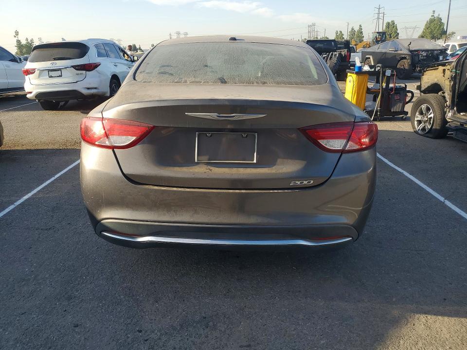 66834886 :رقم المزاد ، 1C3CCCABXFN747417 vin ، 2015 Chrysler 200 مزاد بيع