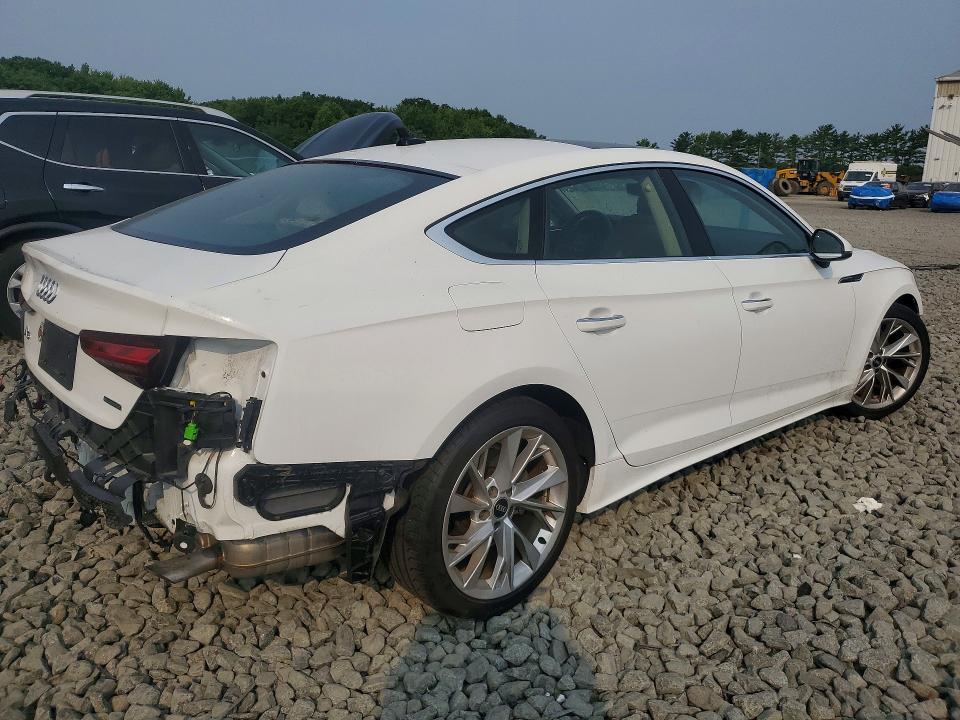 2023 Audi A5 მანქანა იყიდება აუქციონზე, vin: WAUABCF54PA064398, აუქციონის ნომერი: 64051726