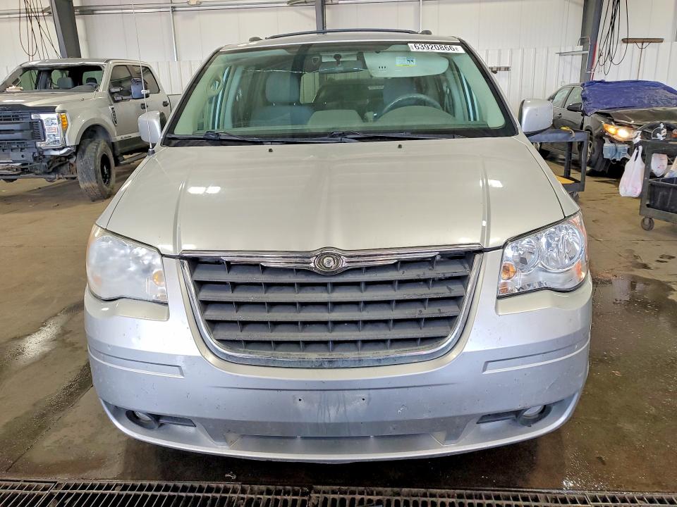 Aukcja sprzedaży 2010 Chrysler Town & Country, vin: 2A4RR5D13AR427705, numer aukcji: 63920866