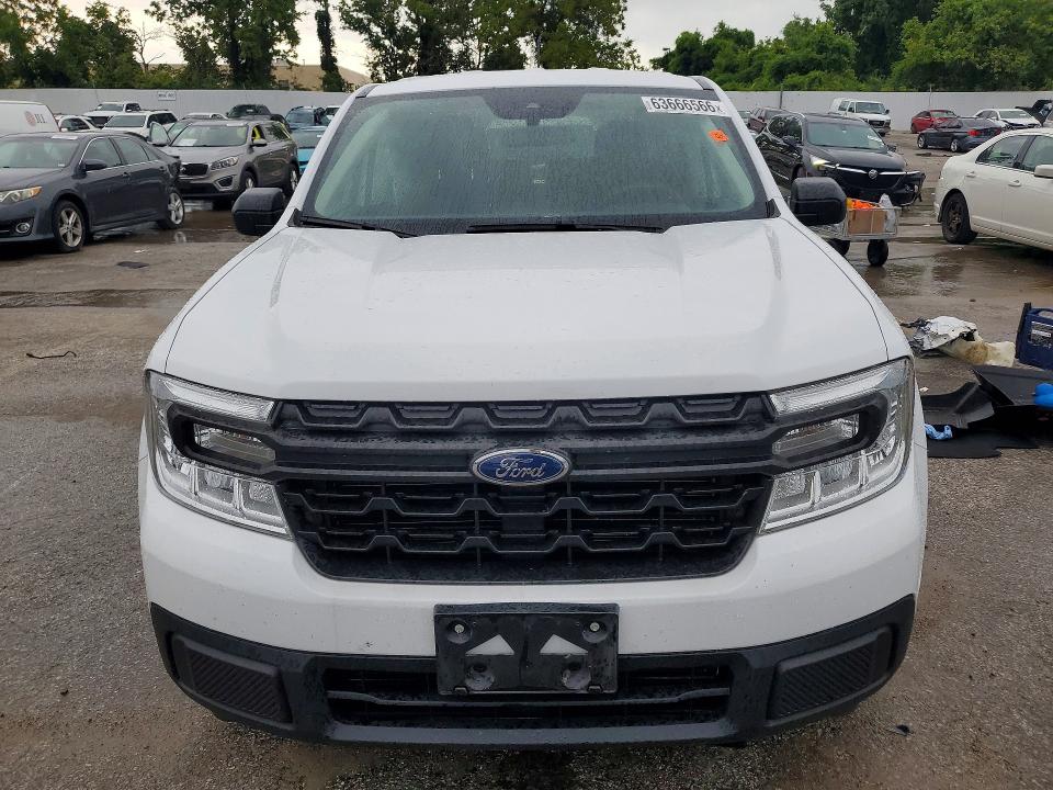 Продаж на аукціоні авто 2024 Ford Maverick, vin: 3FTTW8A37RRB37260, номер лоту: 63666566