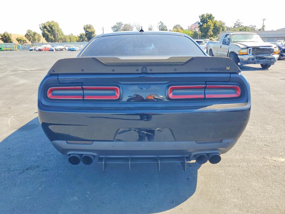 64834446 :رقم المزاد ، 2C3CDZFJ6KH719214 vin ، 2019 Dodge Challenger مزاد بيع