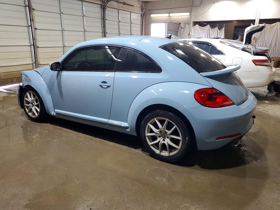 65151716 :رقم المزاد ، 3VWJX7AT5CM624957 vin ، 2012 Volkswagen Beetle مزاد بيع