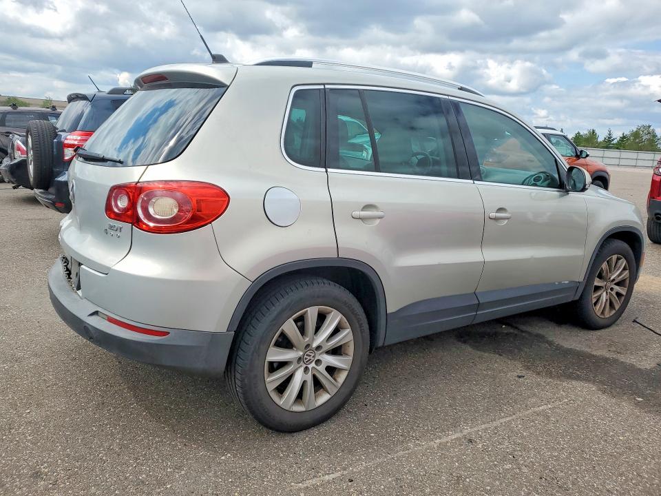Продаж на аукціоні авто 2010 Volkswagen Tiguan, vin: WVGBV7AX9AW510212, номер лоту: 66396866