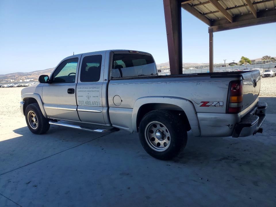 Продажа на аукционе авто 2004 Gmc New Sierra, vin: 2GTEK19T241205560, номер лота: 63901076