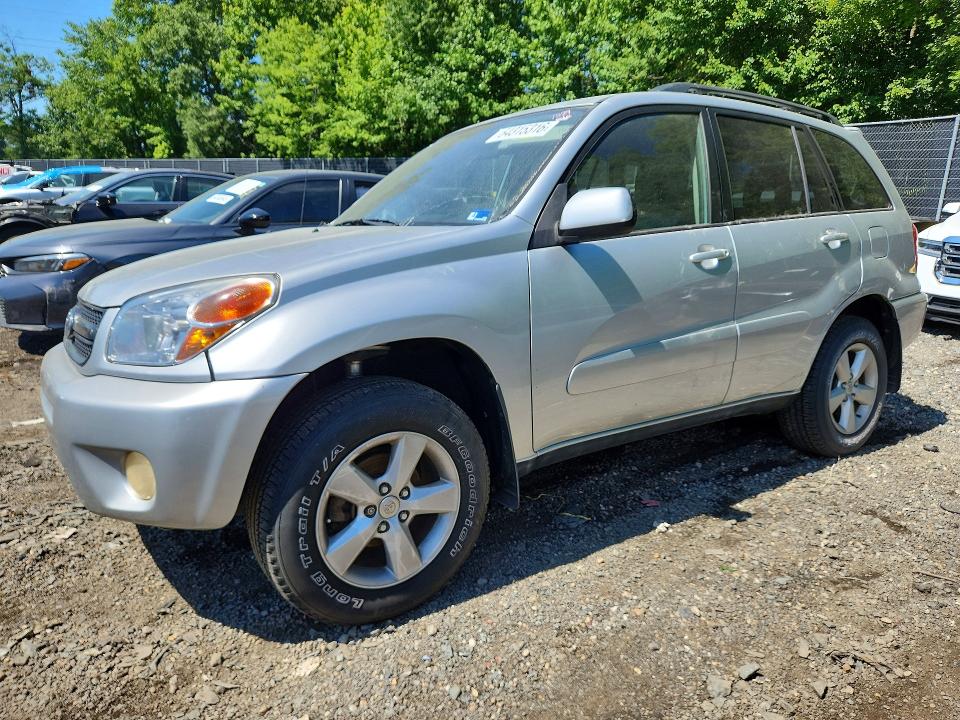2005 Toyota Rav4 მანქანა იყიდება აუქციონზე, vin: JTEHD20V550052600, აუქციონის ნომერი: 64315316