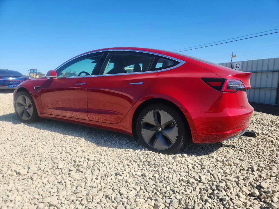 65759626 :رقم المزاد ، 5YJ3E1EB4JF093431 vin ، 2018 Tesla Model 3 مزاد بيع