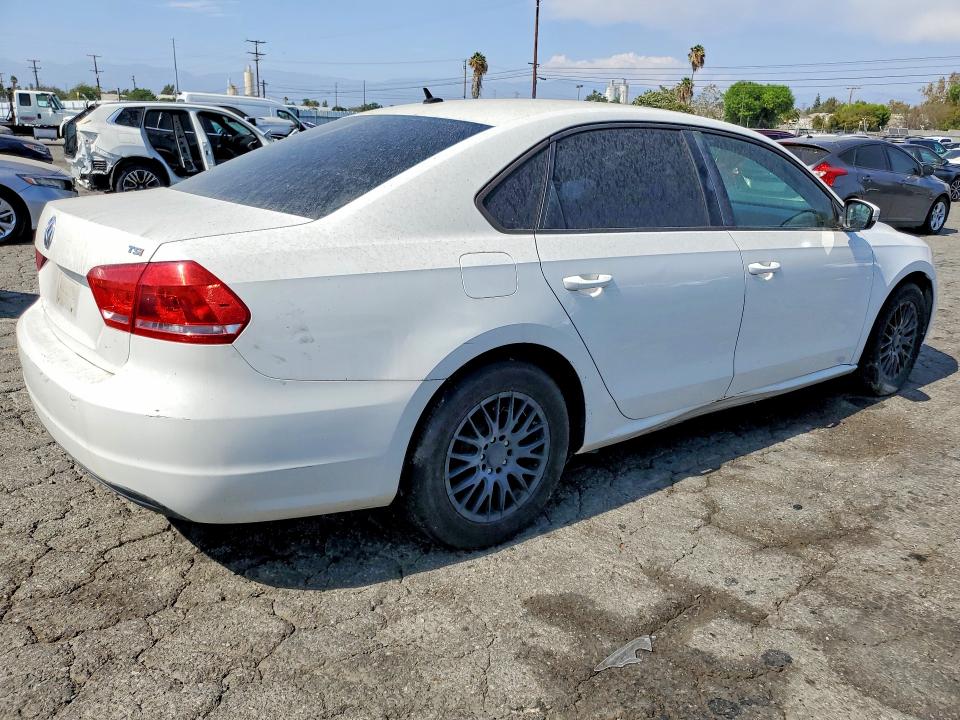 Aukcja sprzedaży 2014 Volkswagen Passat, vin: 1VWAT7A30EC050199, numer aukcji: 64268946