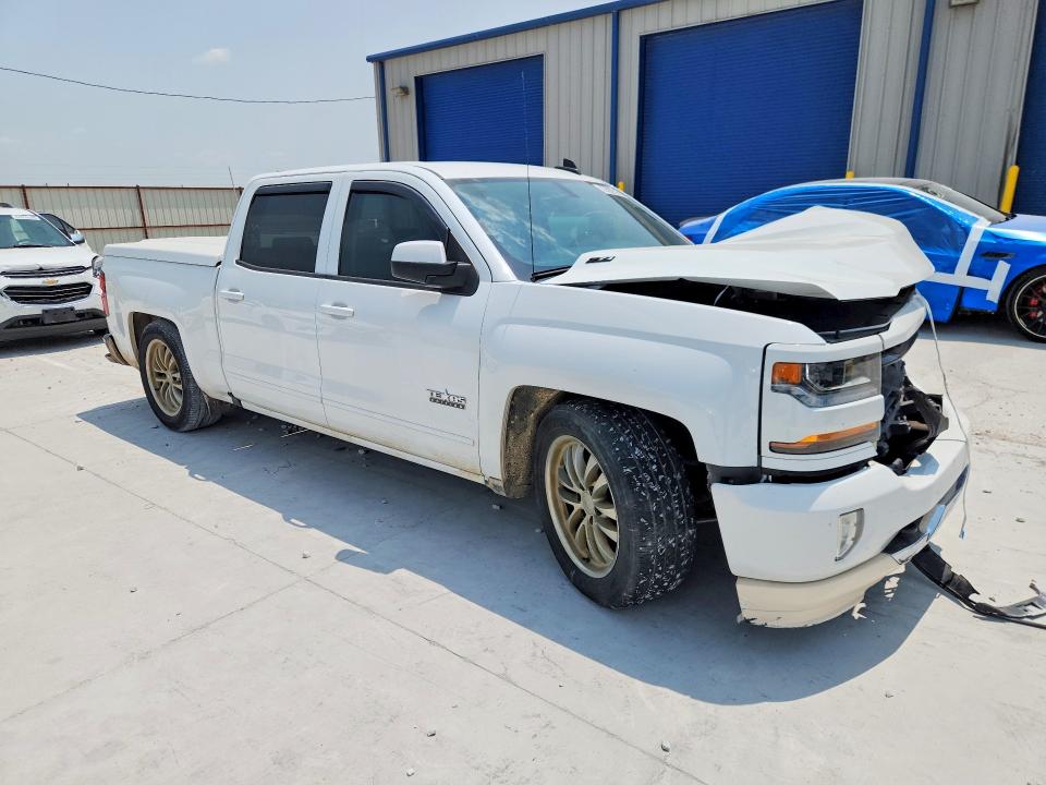 Продажа на аукционе авто 2018 Chevrolet Silverado, vin: 3GCUKRECXJG495355, номер лота: 63592716