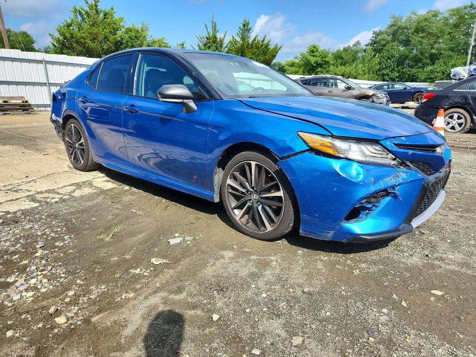 Aukcja sprzedaży 2018 Toyota Camry, vin: 4T1B61HK7JU008850, numer aukcji: 63450076