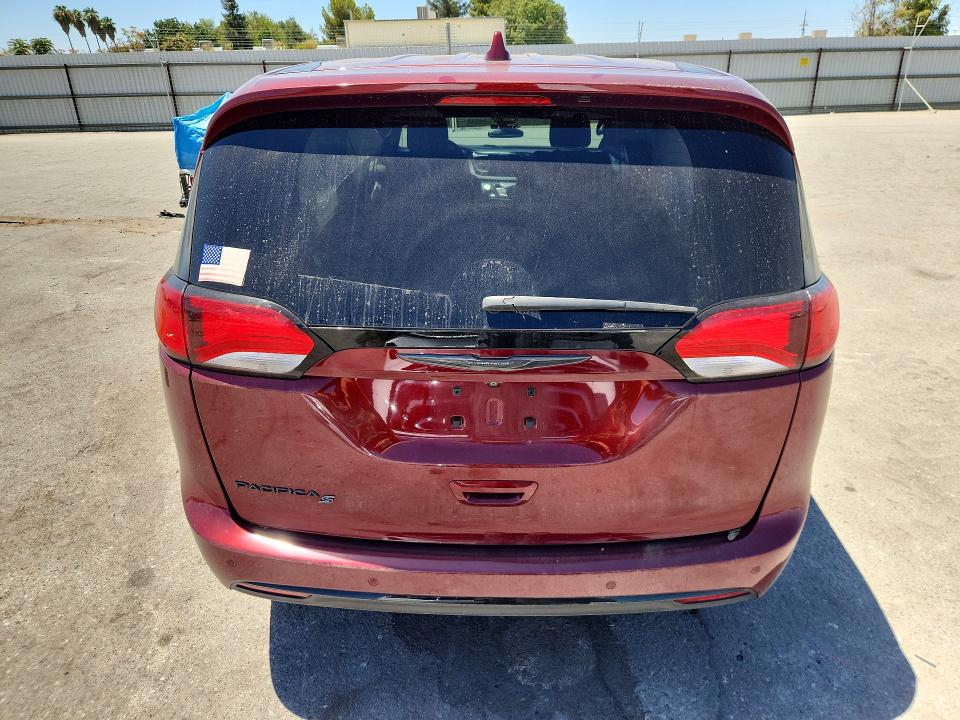 63894146 :رقم المزاد ، 2C4RC1FG8KR706361 vin ، 2019 Chrysler Pacifica مزاد بيع