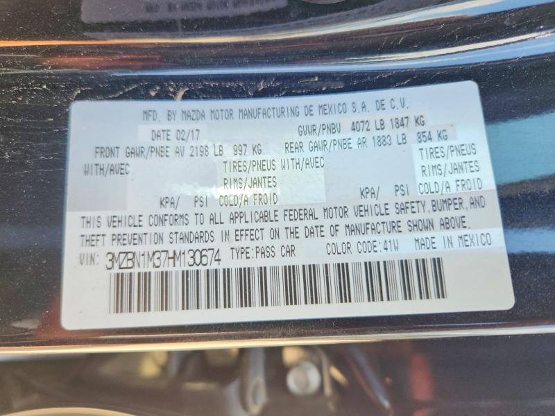 67301696 :رقم المزاد ، 3MZBN1M37HM130674 vin ، 2017 Mazda 3 مزاد بيع