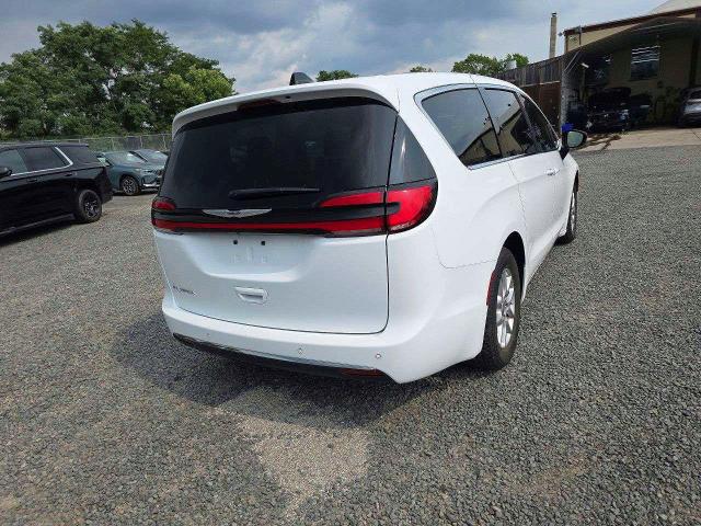 Продаж на аукціоні авто 2025 Chrysler Pacifica, vin: 2C4RC1BG8SR512113, номер лоту: 64979056