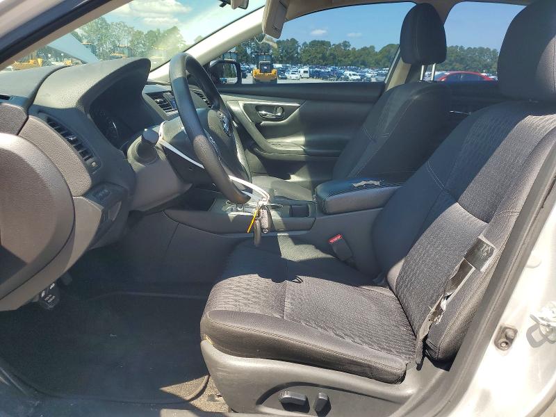 2017 Nissan Altima მანქანა იყიდება აუქციონზე, vin: 1N4AL3AP2HC124716, აუქციონის ნომერი: 67324086