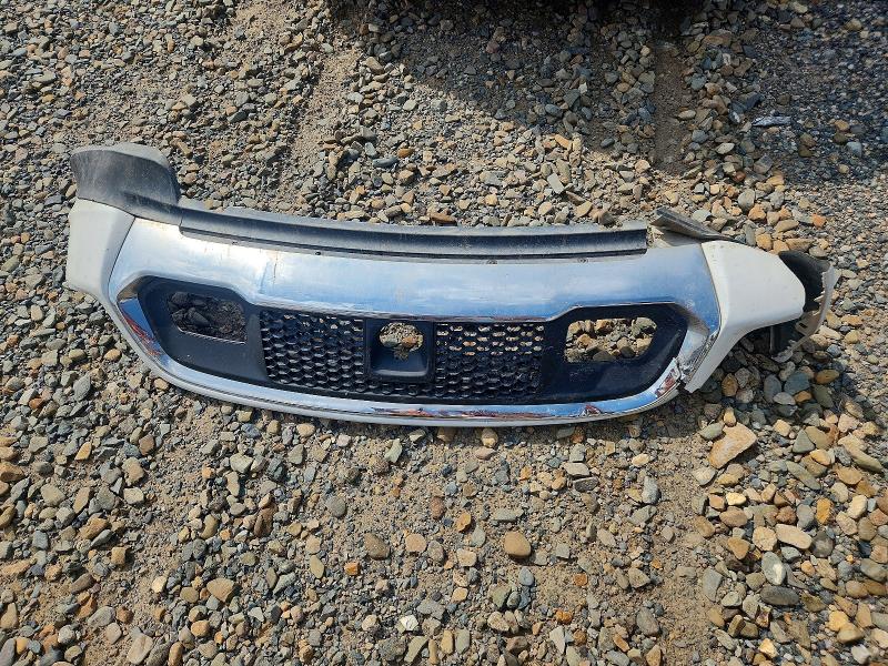 64071436 :رقم المزاد ، 1C4RJFCG0JC245879 vin ، 2018 Jeep Grand Cherokee مزاد بيع