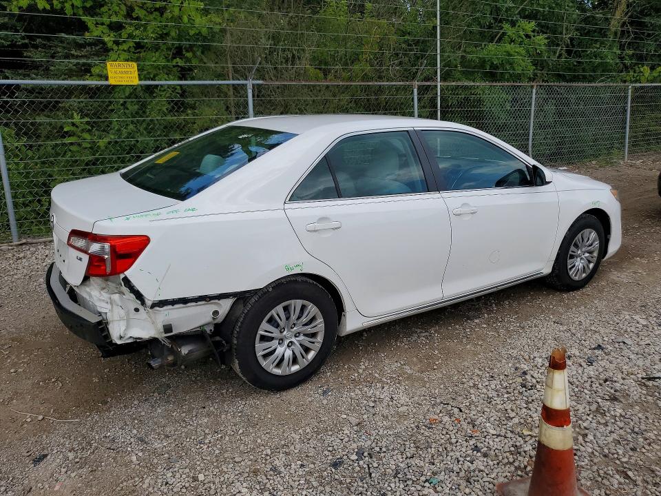 2013 Toyota Camry მანქანა იყიდება აუქციონზე, vin: 4T1BF1FK1DU282696, აუქციონის ნომერი: 64368326