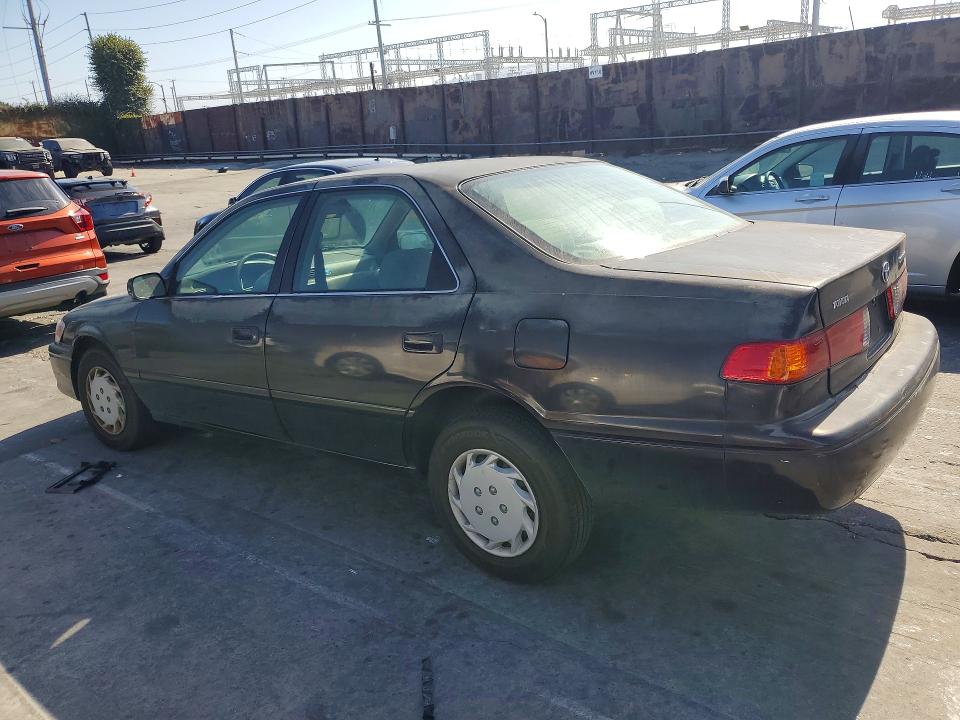 2000 Toyota Camry მანქანა იყიდება აუქციონზე, vin: 4T1BG22K3YU946382, აუქციონის ნომერი: 63525856