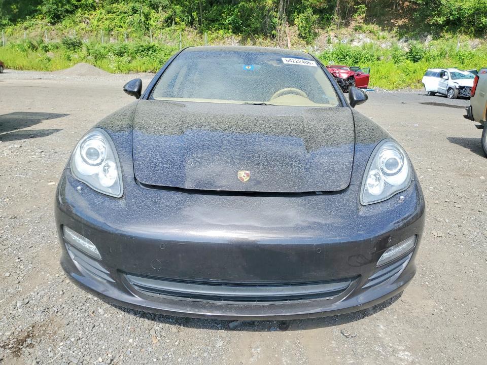 64222406 :رقم المزاد ، WP0AA2A75CL072582 vin ، 2012 Porsche Panamera مزاد بيع
