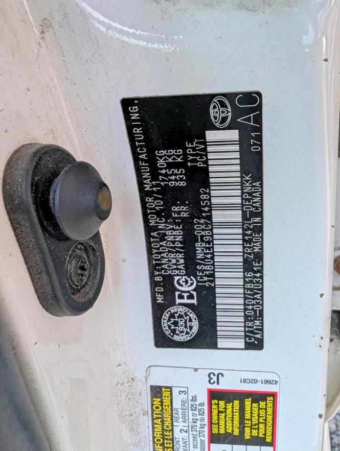 62494926 :رقم المزاد ، 2T1BU4EE9BC714582 vin ، 2011 Toyota Corolla مزاد بيع