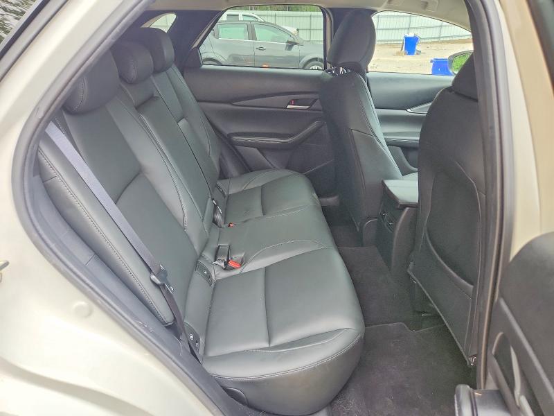 2023 Mazda Cx-30 მანქანა იყიდება აუქციონზე, vin: 3MVDMBBM9PM571042, აუქციონის ნომერი: 65259676