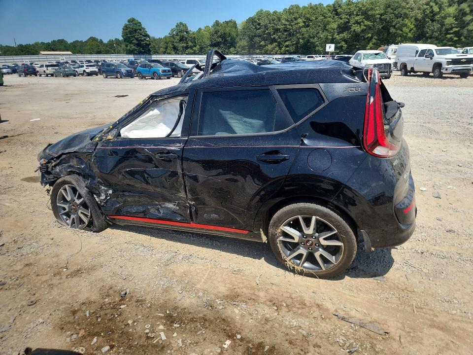 64966046 :رقم المزاد ، KNDJ63AU5M7137342 vin ، 2021 Kia Soul مزاد بيع
