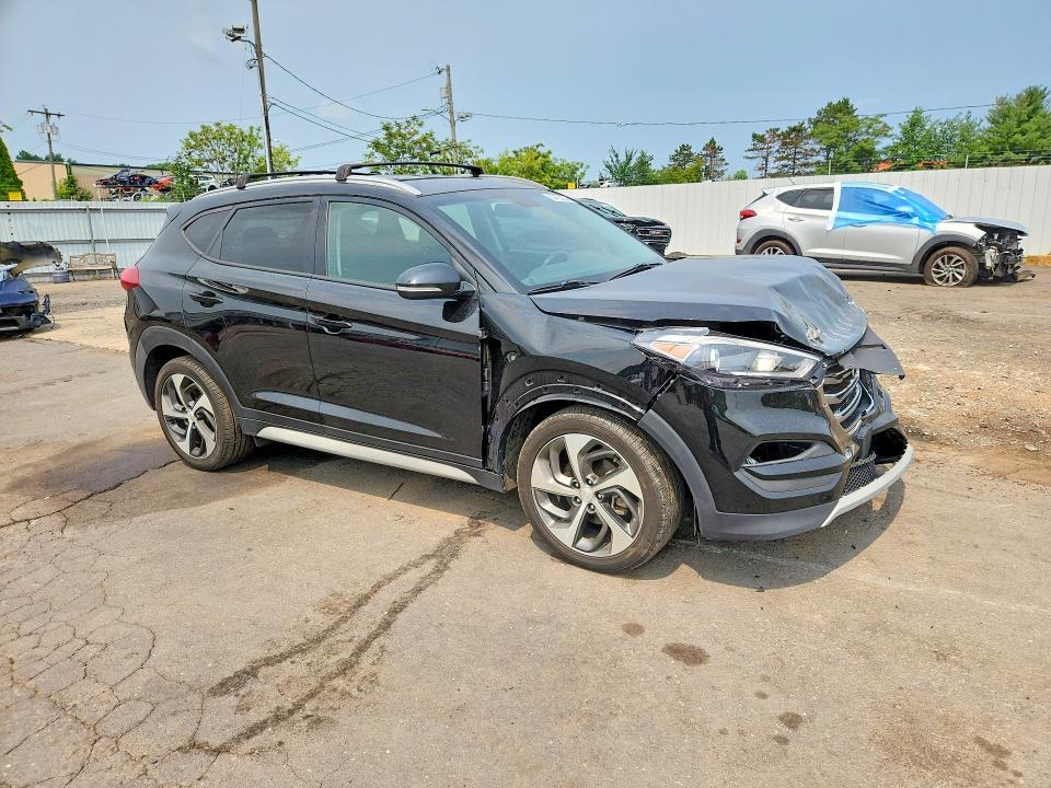 64403356 :رقم المزاد ، KM8J3CAL9JU718030 vin ، 2018 Hyundai Tucson مزاد بيع