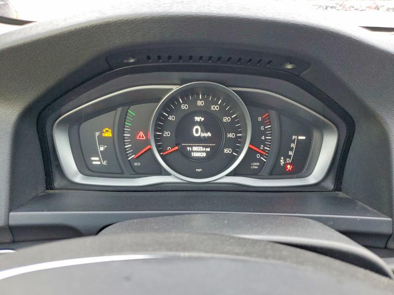 2017 Volvo V60 მანქანა იყიდება აუქციონზე, vin: YV140MEJ3H1345422, აუქციონის ნომერი: 63840476