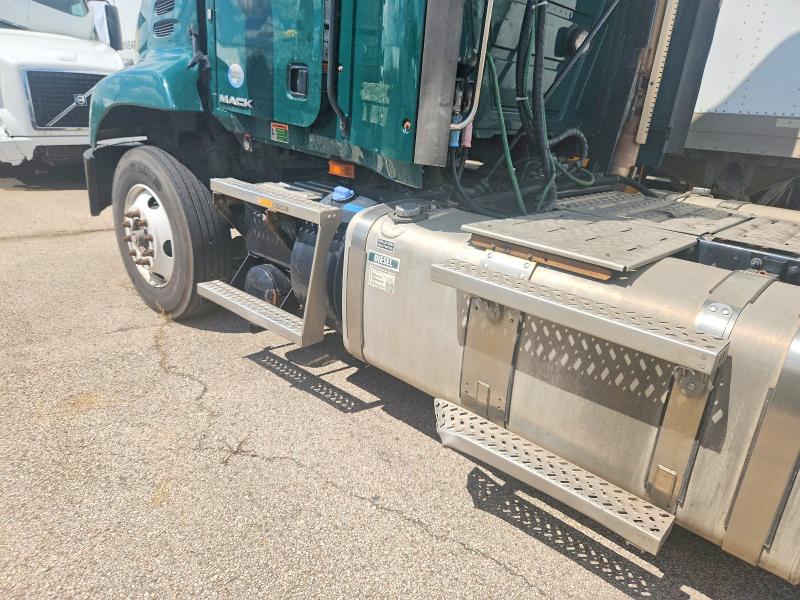 Продажа на аукционе авто 2018 Mack 600, vin: 1M1AW01X9JM010471, номер лота: 65210726