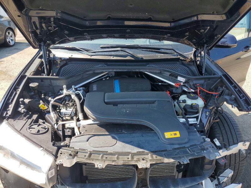65934886 :رقم المزاد ، 5UXKT0C57J0V99700 vin ، 2018 Bmw X5 مزاد بيع