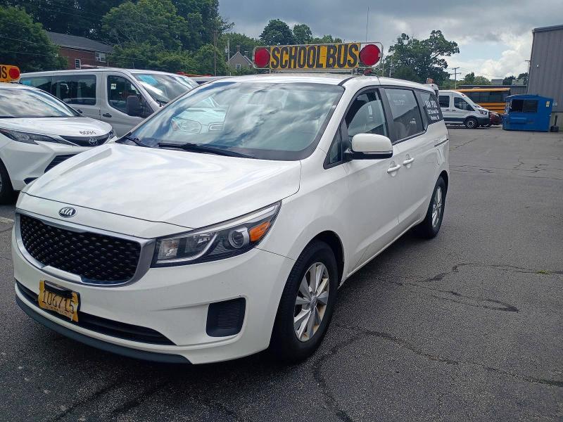 65010276 :رقم المزاد ، KNDMA5C11H6285610 vin ، 2017 Kia Sedona مزاد بيع