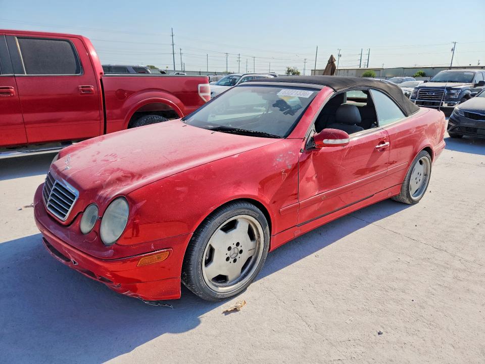 63221336 :رقم المزاد ، WDBLK65G3YT039271 vin ، 2000 Mercedes-benz Clk مزاد بيع