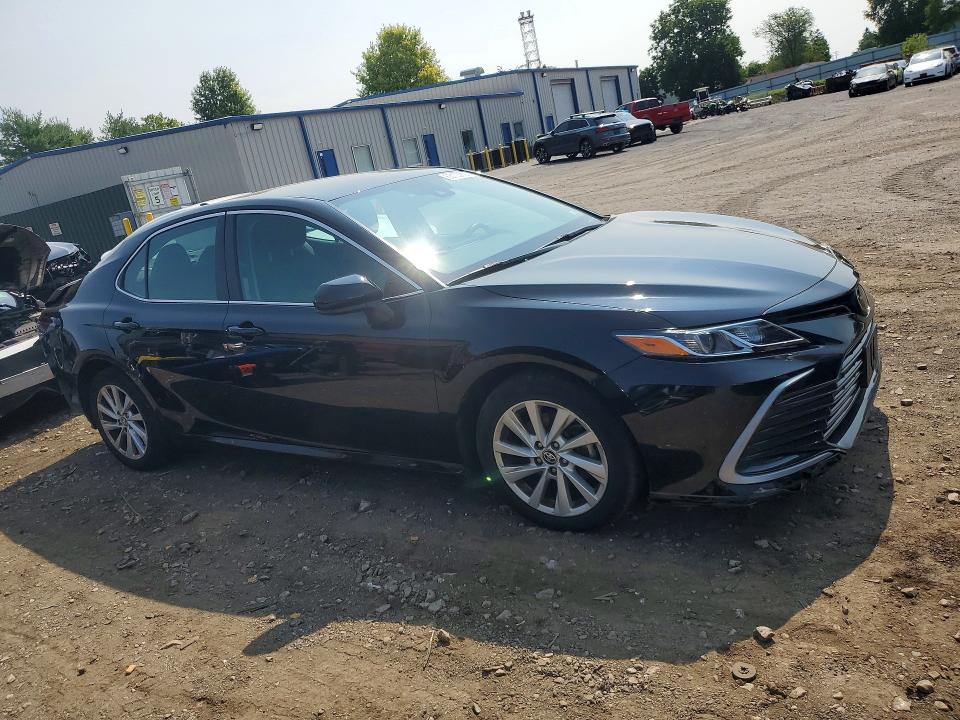 65103826 :رقم المزاد ، 4T1C11AK2PU833331 vin ، 2023 Toyota Camry مزاد بيع