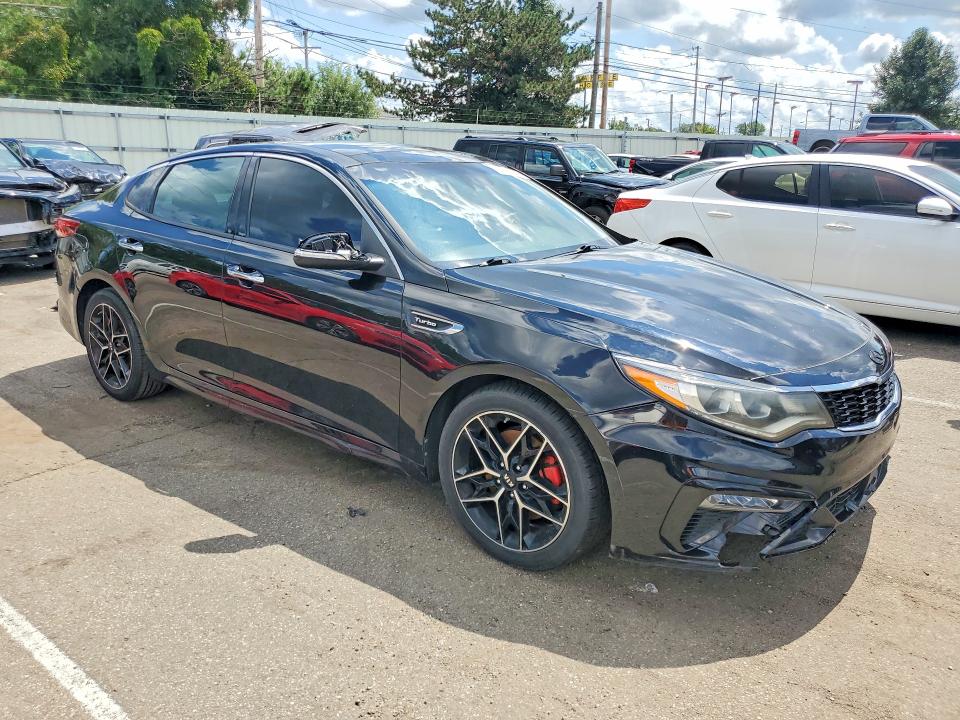 65369406 :رقم المزاد ، 5XXGW4L28KG306401 vin ، 2019 Kia Optima مزاد بيع