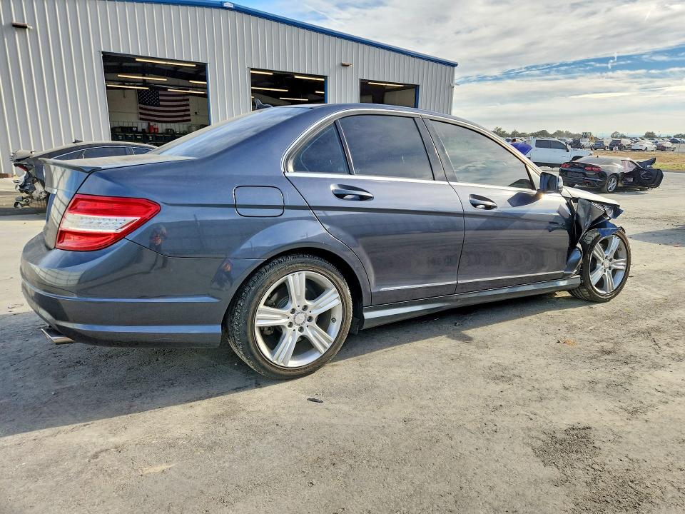 Продаж на аукціоні авто 2011 Mercedes-benz C, vin: WDDGF5GB2BR145238, номер лоту: 66099936
