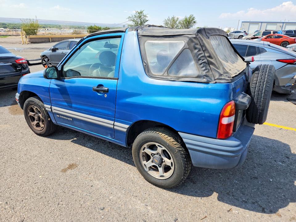 Продаж на аукціоні авто 2001 Chevrolet Tracker, vin: 2CNBE18C716906066, номер лоту: 63921566