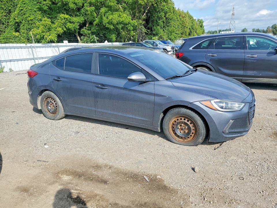 2018 Hyundai Elantra მანქანა იყიდება აუქციონზე, vin: KMHD84LF8JU581075, აუქციონის ნომერი: 64557436