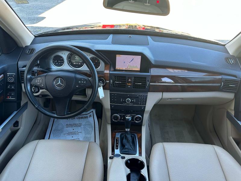 64304546 :رقم المزاد ، WDCGG8HB9CF778369 vin ، 2012 Mercedes-benz Glk مزاد بيع