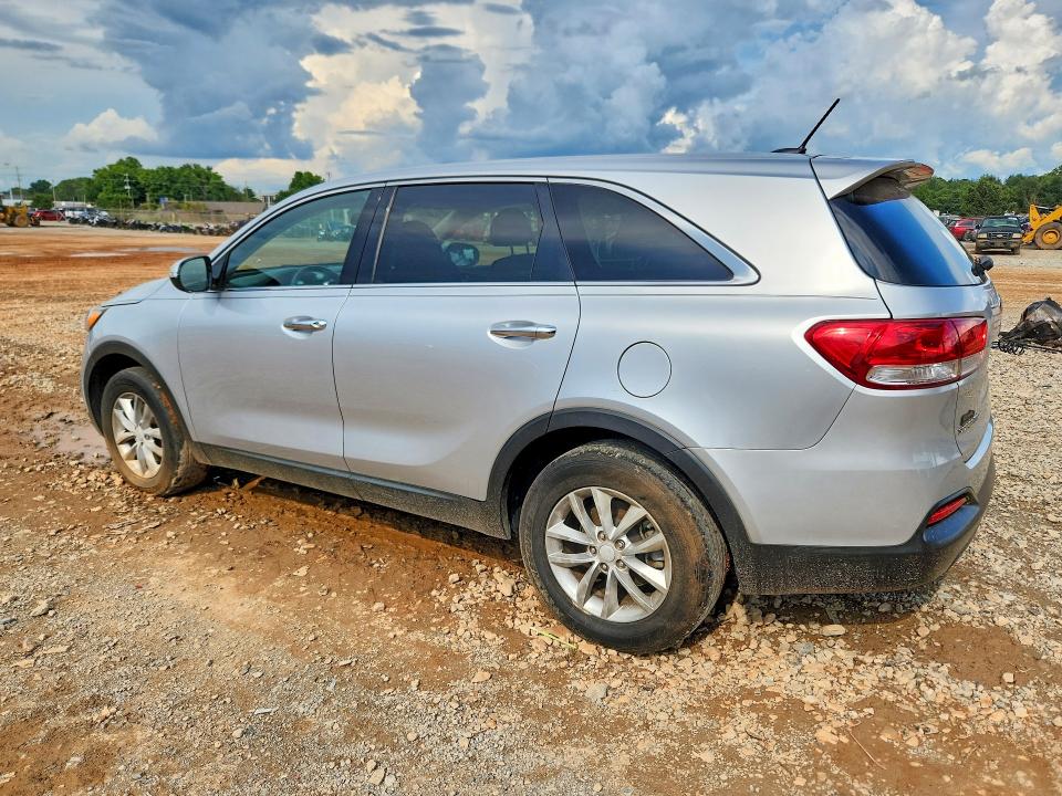 64068566 :رقم المزاد ، 5XYPG4A36JG345068 vin ، 2018 Kia Sorento مزاد بيع