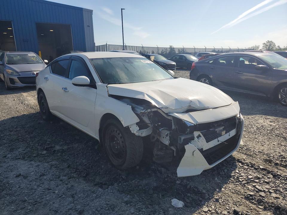 2021 Nissan Altima მანქანა იყიდება აუქციონზე, vin: 1N4BL4BW8MN346062, აუქციონის ნომერი: 64291606